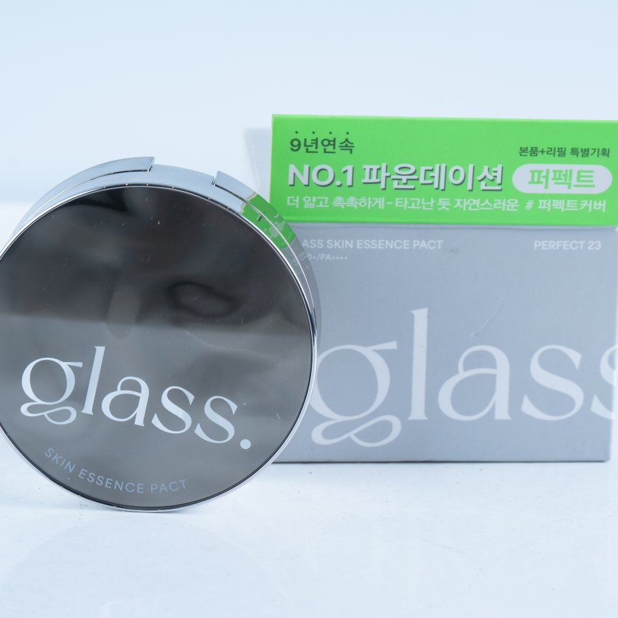 AGE20's – Glass Skin Essence Pact PERFECT 23